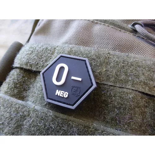 JACKETS TO GO nášivka hexagon krev 0 NEG plast ČERNÁ SWAT