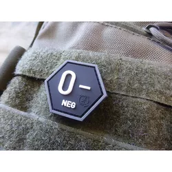 JACKETS TO GO nášivka hexagon krev 0 NEG plast ČERNÁ SWAT