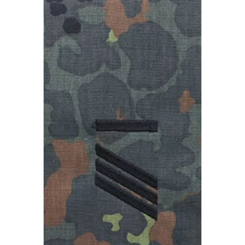 Bundeswehr nárameník BW HAUPTGEFREITER UA FLECKTARN / černé vyšití